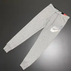 新品タグ付き NIKE タイトフィット スウェットパンツ 裏起毛 レディース M