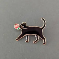 猫 ブローチ