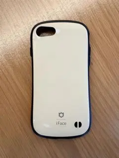 iFace iPhone 8/7/SE(第2・第3世代) くすみホワイトのサムネイル