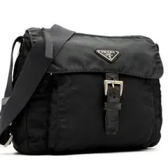 正規品 プラダ ショルダーバッグ 三角ロゴ 白タグ フラップ 斜め掛け ブラック