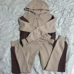 Item thumbnail for item bc35346b-4be6-481d-9dc4-f04c88555efe