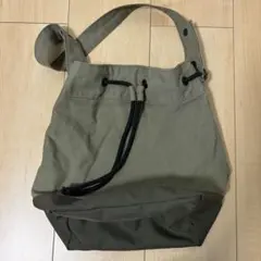 MHL. カーキ　ショルダーバッグのサムネイル