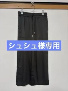 【Gready Brilliant】ハンマーサテンタイトスカートのサムネイル