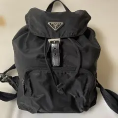 美品 PRADA ミニ リュック テスートナイロン 黒 三角ロゴ