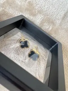 本日のみ値下げ、明日戻します　早い者勝ち！値下げ不可！クローバーモチーフ　ピアス