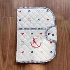 【新品未使用】 赤ちゃんの城　母子手帳ケース　くま柄　産院ロゴ入り　大きめ