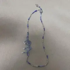3連リボンビーズネックレス　ブルー
