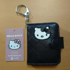 LOWRYSFARM ハローキティ キルティングプロフブックキーチャーム