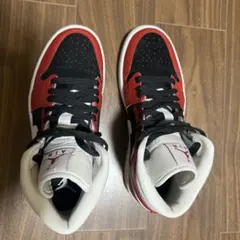 NIKE AIR JORDAN 1MID GYM RED/BLACK/WHITE