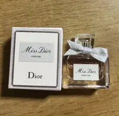 ✴︎まとめ買い2個セット✴︎Miss Dior パルファム 5ml