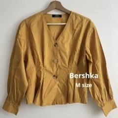 マスタード Vネック シャツ 長袖 Bershka