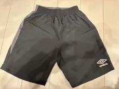 umbro サッカー ハーフパンツ 黒/グレー