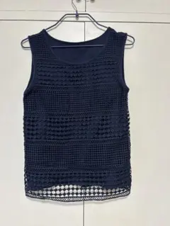 ネイビー レース タンクトップ Sサイズ　ノースリーブ　カットソーのサムネイル