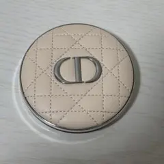 Diorスキンフォーエヴァーヌードマットフィルター01フェアー フェイスパウダー