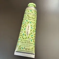 L'OCCITANE ハンドクリームのサムネイル