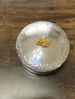 ローズモチーフ 小物入れ アクセサリーケース