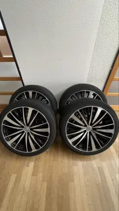 良*し様 随時値下げ可能 245/40/R20 LOXARNY4本セットのサムネイル