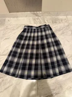 飛鳥未来高等学校 制服 スカート 夏用 - メルカリ