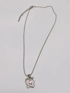 ネックレス　ハート　ピンクストーン