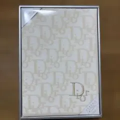 Christian Dior バスタオル 新品　ベージュ　トロッター柄 Christian Dior バスタオル 新品 ベージュ トロッター柄 - メルカリ