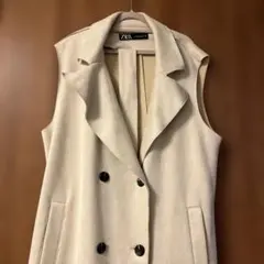 ZARA ベージュ ダブルボタンベスト L