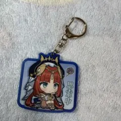 原神　ニィロウ　キーホルダー