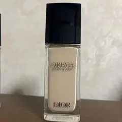 Forever skin glow DIOR ONリキッドファンデーション