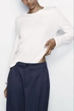 ZARA ユーズドフィニッシュTシャツ　白