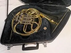 Item thumbnail for item f53bf611-2e06-4a4a-a5a4-a6535ab385ae