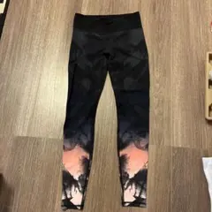 H&M SPORT ヨガパンツ Sサイズ グラデーションのサムネイル