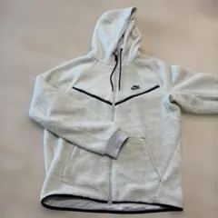 Nike フリースジャケット フード付き クリーム色
