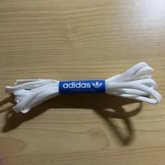 adidas 靴紐ホワイトのサムネイル