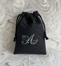 イニシャルＡ刺繍入り 給食袋　巾着袋　ポーチ　小物入れ♡