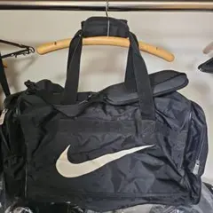限定品】XS✖️NIKE ダッフルバック - メルカリ