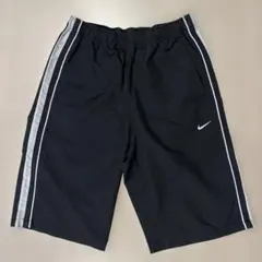 NIKE ナイキ M ブラック ハーフパンツ ジャージ