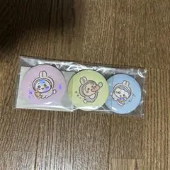 ちいかわ　缶バッチ　うさぎ