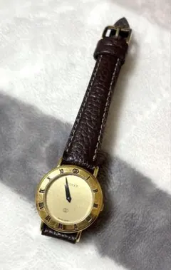 GUCCI グッチ 腕時計 クォーツ ゴールドカラー×ブラウン