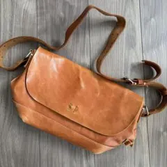 レザー製ショルダーバッグ ブラウン