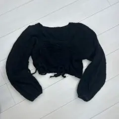 ショート丈　トップス　カットソー ブラック