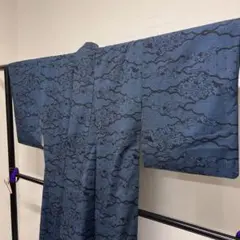 小紋 唐花模様 唐草模様 縦縞模様 ネイビー オレンジ裏地 着物 021t 