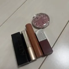 ADDICTION OPERA CLINIQUE 口紅セットのサムネイル