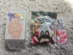 ユ*様 【正規品】LABUBU Big into Energy 【LOVE】内袋