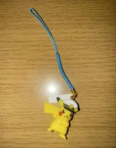 ポケモン ピカチュウ ストラップ キャプテンピカチュウ