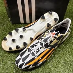 Item thumbnail for item b57ea243-a3cb-4148-9e2d-4c52b1806bef