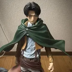 進撃の巨人　リヴァイ フィギュア 緑色のマント　MASTER star