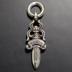 CHROME HEARTS ダガー ペンダント レザーコード - メルカリ