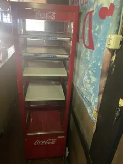 昭和レトロ！ 業務用 Coca-Cola 冷蔵庫　鍵付き！動作確認済！送料込み！ コカ・コーラ 自動販売機型 保冷庫 冷蔵庫 レトロ