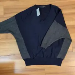 ネイビー ニット