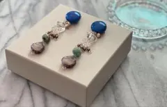 ハンドメイド ロングピアス 青と緑のビーズ　#4