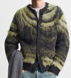 zaraカーディガン